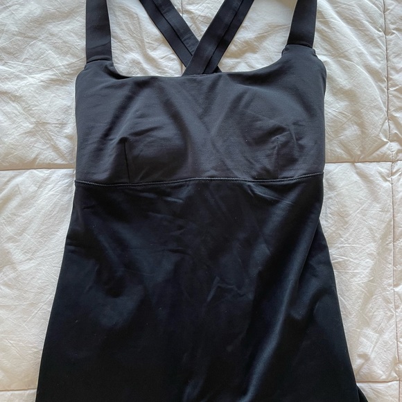 Lululemon Black Exercise Tank Top - Picture 2 of 5